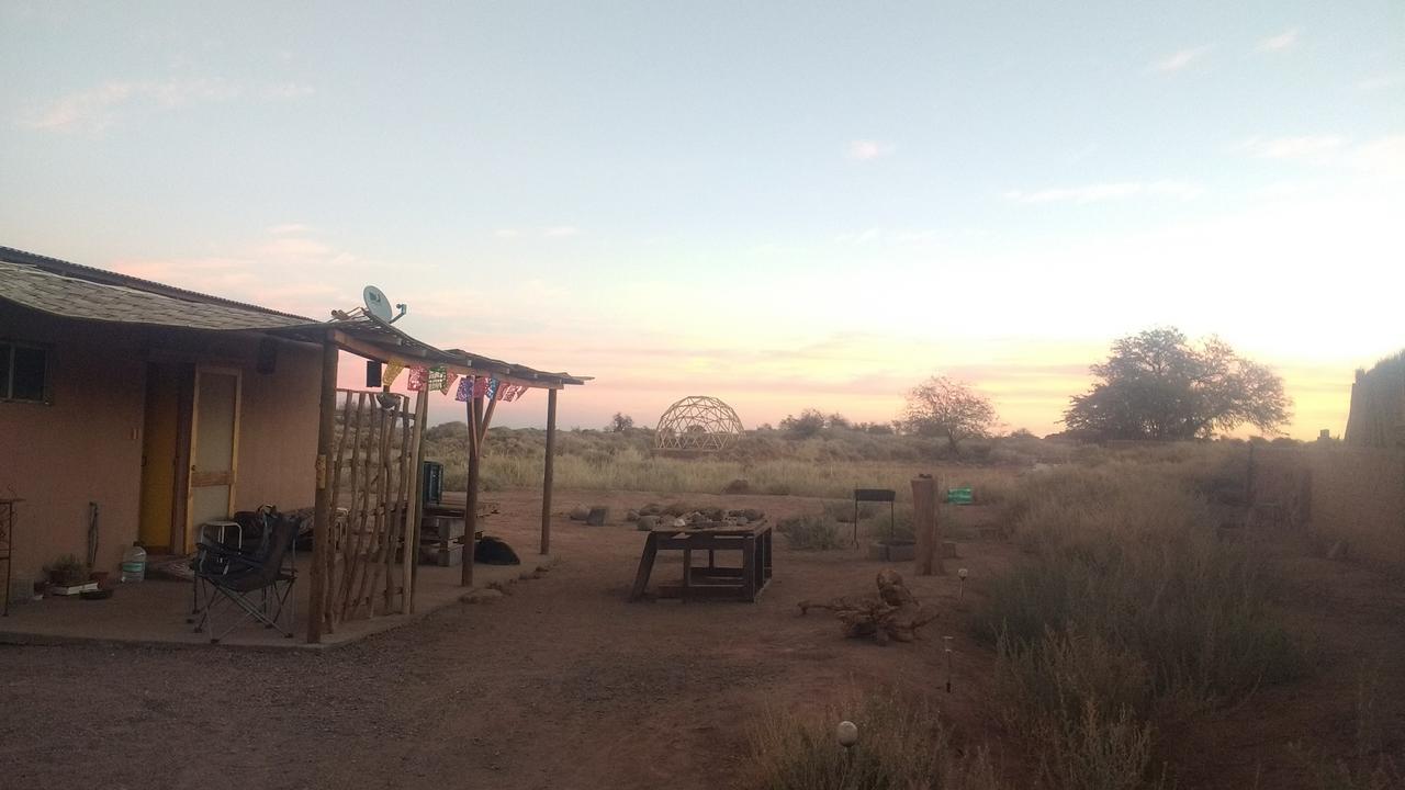 Cabana Laynaturi Сан Педро де Атакама Екстериор снимка